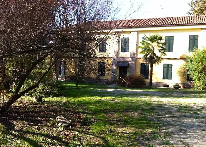 Casale Di Charme Bellaria Villa *